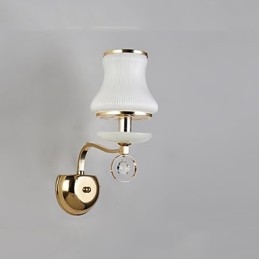 Applique da parete moderna e contemporanea elettroplaccata in cristallo luce ambientale