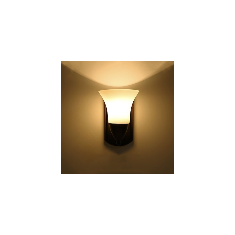 Applique da parete rustica finitura in ossido nero, luce ambientale, attacco E27