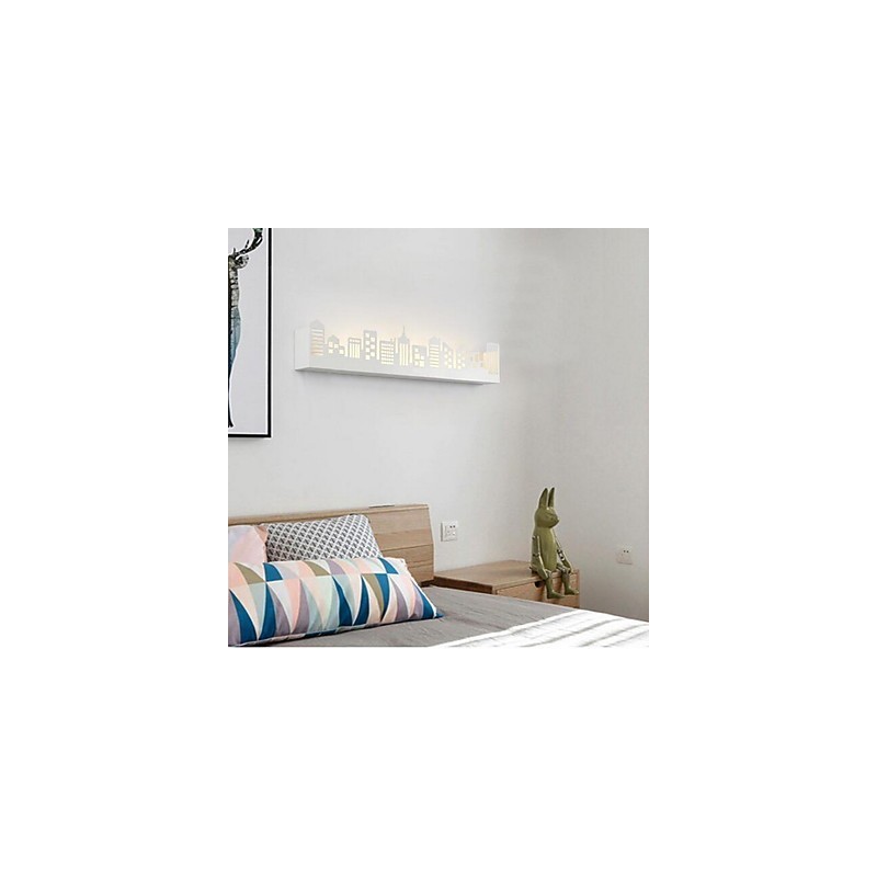 Applique da parete moderna/contemporanea con LED integrato, 62 x 6 x 13 cm, metallo