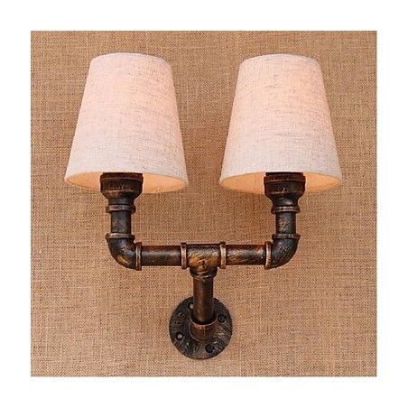Applique da parete rustica in ottone con paralume in tessuto