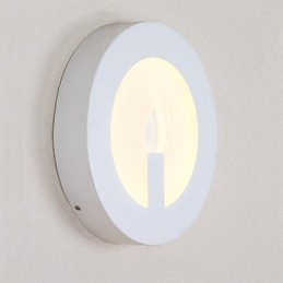 Applique da parete moderna contemporanea con luce ambientale e finitura pittura