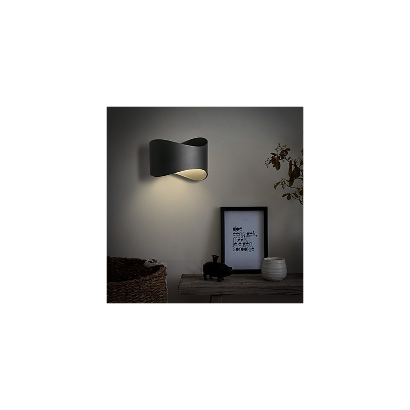 Applique da parete mini moderna e contemporanea in ossido nero con LED integrato 9 W