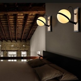 Applique da parete moderna contemporanea con luce ambientale LED integrato