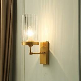 Applique da parete in ottone stile country tradizionale classico con luce verso l'alto