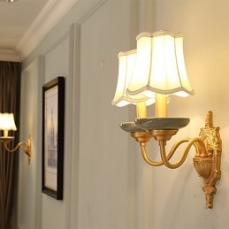 Applique da parete mini classica in ottone, luce verso l'alto, 2 lampadine E12/E14