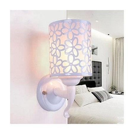 Applique da parete moderna e contemporanea con paralume in PVC E27 40W