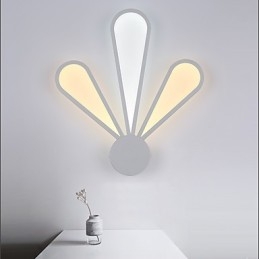 Applique da parete moderna in acrilico e metallo con LED integrato, 30 x 40 cm