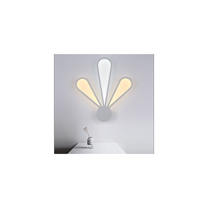 Applique da parete moderna in acrilico e metallo con LED integrato, 30 x 40 cm