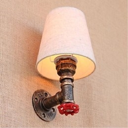 Applique da parete rustica in ottone con paralume in tessuto E27