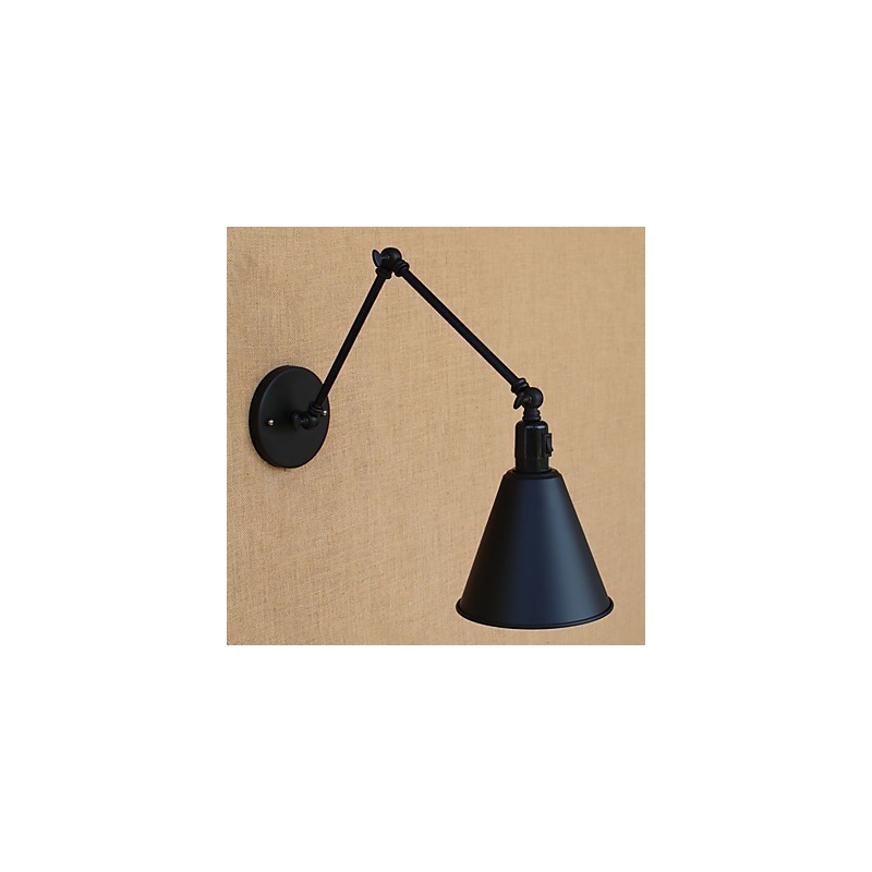 Applique da parete retrò country con braccio oscillante e finitura verniciata
