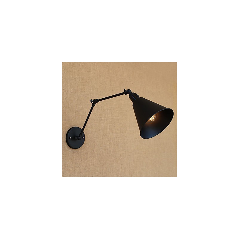 Applique da parete retrò country con braccio oscillante e finitura verniciata