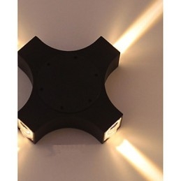 Applique da parete LED integrata da esterno impermeabile con stella a croce 16x16x4 cm