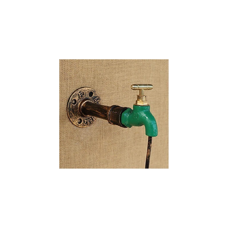 Applique da parete decorativa Edison retrò effetto tubo acqua bottiglia vino in ottone E27