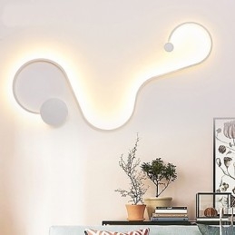 Applique da parete moderna in metallo e acrilico con LED integrato 33 W