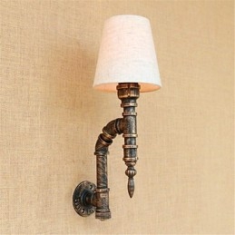 Applique da parete rustica in ottone anticato con lampadina E26/E27 inclusa