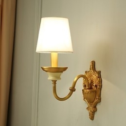 Applique da parete classica paese in ottone, mini uplight, lampadina inclusa