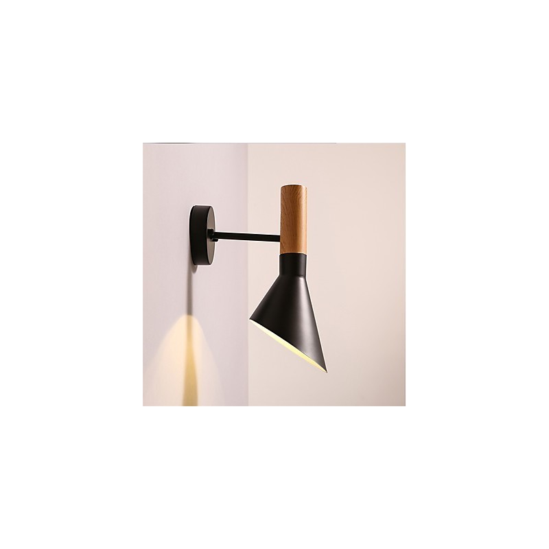 Applique da parete in metallo effetto legno orientabile, stile nordico, E26/E27, 60 W
