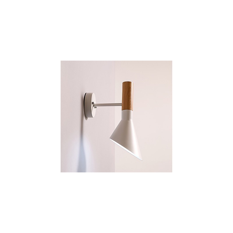 Applique da parete in metallo effetto legno orientabile, stile nordico, E26/E27, 60 W