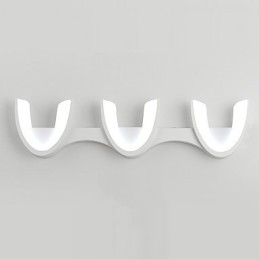 Applique da parete moderna contemporanea con finitura pittura e luce ambientale LED integrato 70 cm