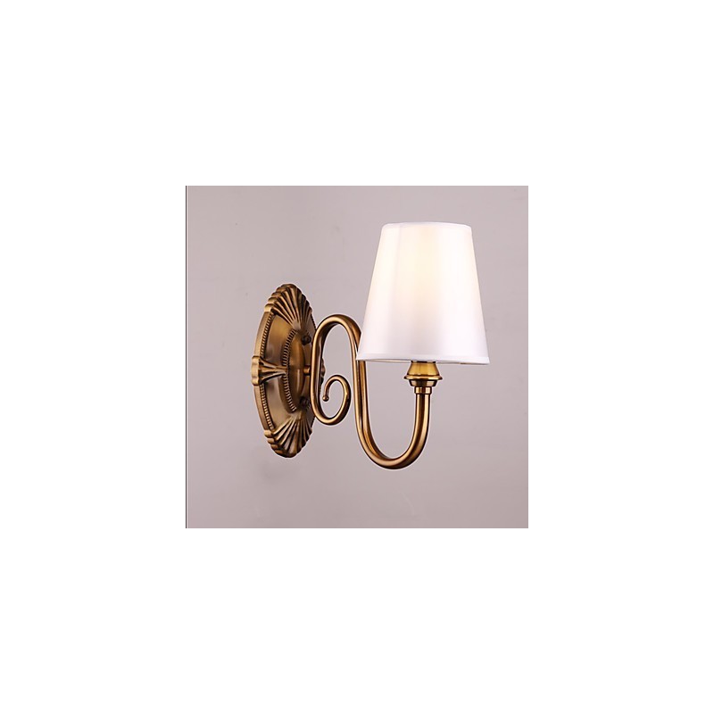 Applique da parete classica elettroplaccata con protezione occhi, luce verso il basso, E14