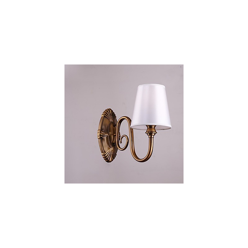Applique da parete classica elettroplaccata con protezione occhi, luce verso il basso, E14