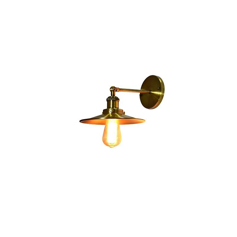 Applique da parete rustica classica in ottone con luce verso il basso