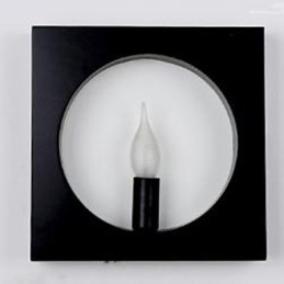 Applique da parete moderna in ferro battuto, quadrata, 26 cm, attacco E14