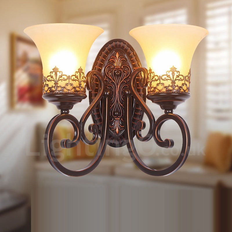 Applique da parete rustica in metallo con LED integrato 31 x 46 x 24 cm