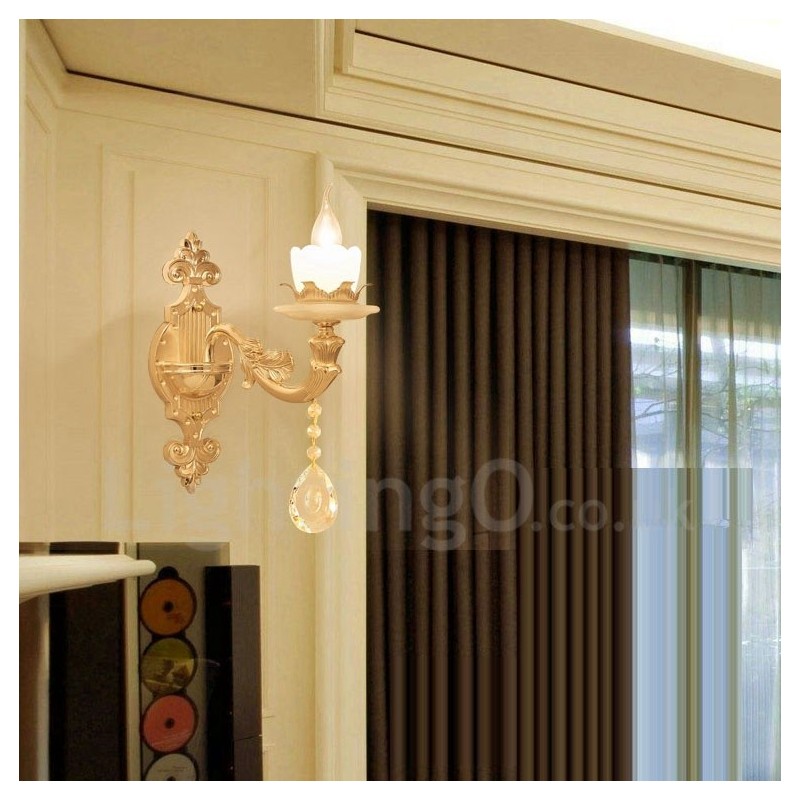 Applique da parete per interni classica in metallo con LED integrato 40x40 mm