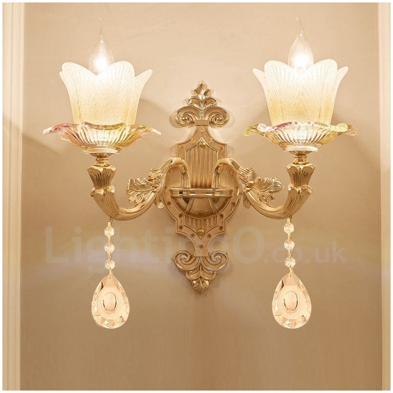 Applique da parete classica in metallo a 2 luci 40x40 cm con LED integrato