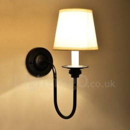 Applique da parete da interno classica tradizionale luce singola LED integrato E14 15×31 mm