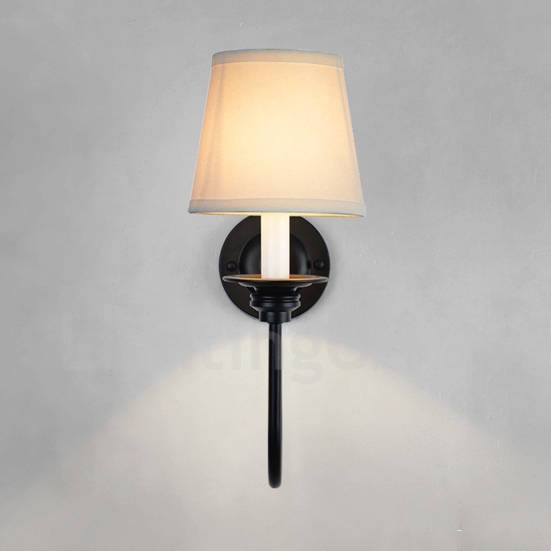Applique da parete da interno classica tradizionale luce singola LED integrato E14 15×31 mm