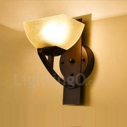 Applique da parete classica per interni a luce singola 18 x 26 cm LED integrato E27