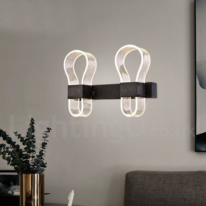 Applique da parete moderna in acrilico con paralumi, 2 luci GU10