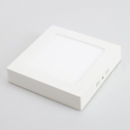 Plafoniera a filo moderna in metallo con 4 LED integrati 6W