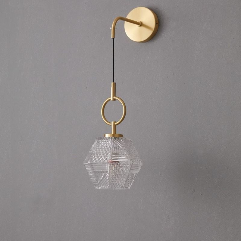 Applique moderna in vetro con fissaggio in ottone
