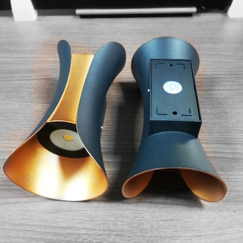 Applique da parete LED moderna impermeabile per cortile, balcone e corridoio