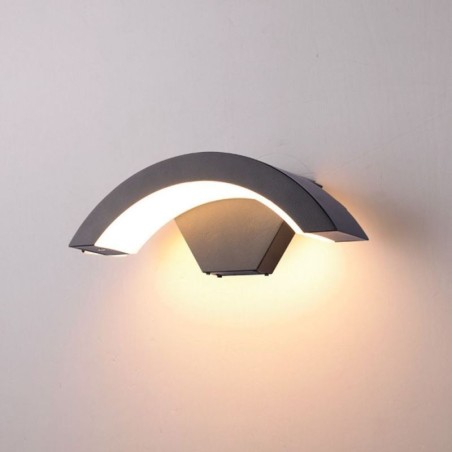 Applique da parete LED a mezzaluna impermeabile in alluminio per giardino