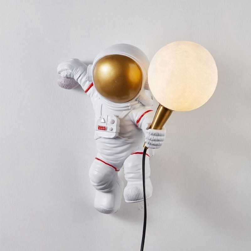 Applique da parete LED moderna in resina con astronauta per bambini 22×36 cm