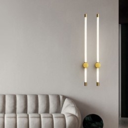 Applique da parete LED moderna in ottone e acrilico