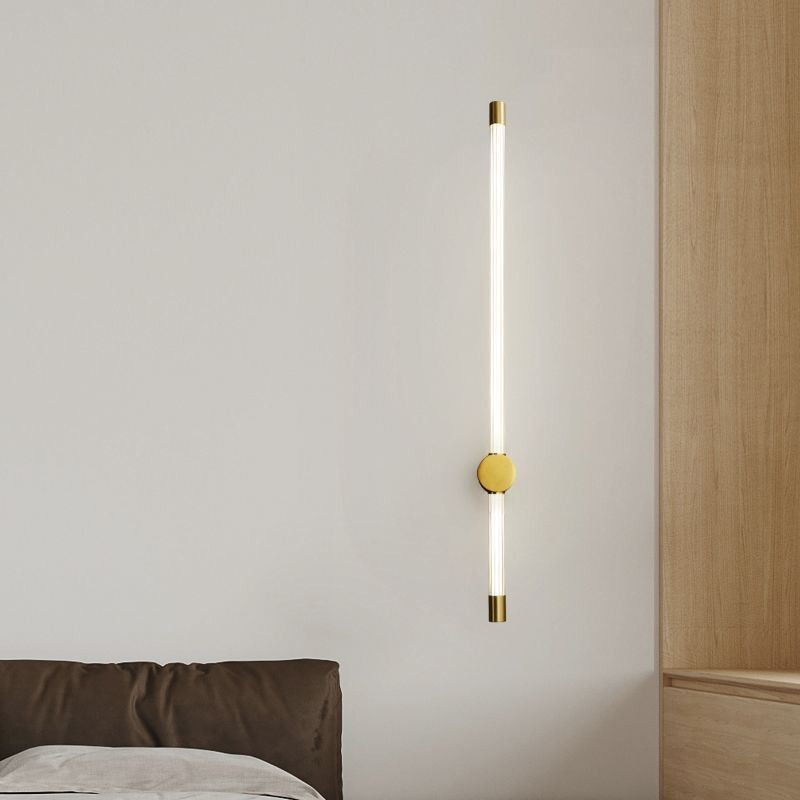 Applique da parete LED moderna in ottone e acrilico