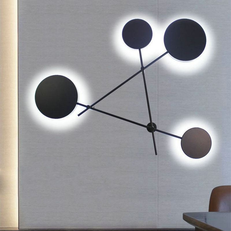 Applique da parete moderna geometrica in ferro 4 luci 100x94 cm