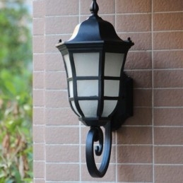 Applique da parete da esterno retrò europea, 1 luce, vetro smerigliato, IP23