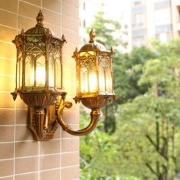 Applique da parete per esterni europea impermeabile a doppia lampada