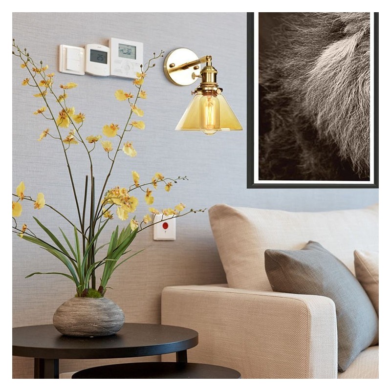 Applique da parete moderna con paralume in vetro e fissaggio in ottone E27 1 luce