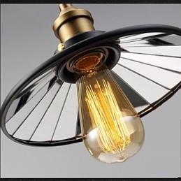 Lampada a sospensione vintage Pully 3 Island Foyer in metallo con paralume interno in vetro