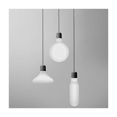 Lampada a sospensione moderna in metallo e vetro