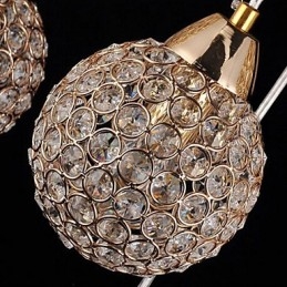 Lampada a sospensione moderna in metallo placcato oro con cristalli a globo