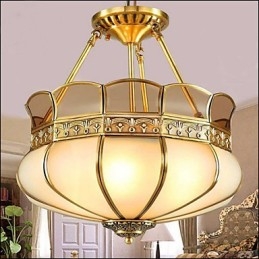 Lampada da soffitto semi-incassata classica in rame, 5 luci, paralume in vetro bianco