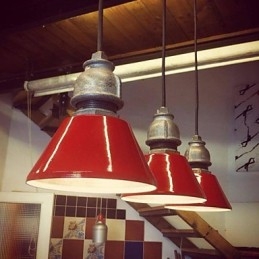 Lampada a sospensione in metallo stile country vintage